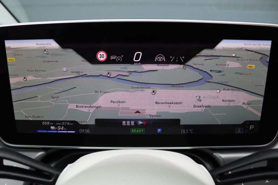 Mercedes-Benz EQE 300 AMG Line Premium 89 kWh | Achterasbesturing | Distronic+ | Burmester | Panoramadak | Memory | Verwarmd Stuurwiel | Digital Light | Augmented Reality |