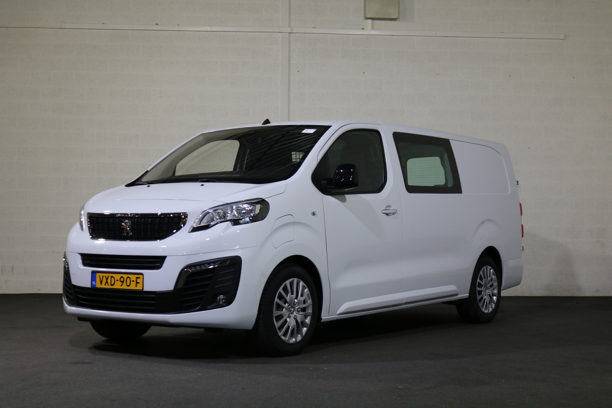 Peugeot e-Expert EV L3 75 kWh Airco Navigatie Trekhaak Peugeot e-Expert EV L3 75 kWh Airco Navigatie Trekhaak