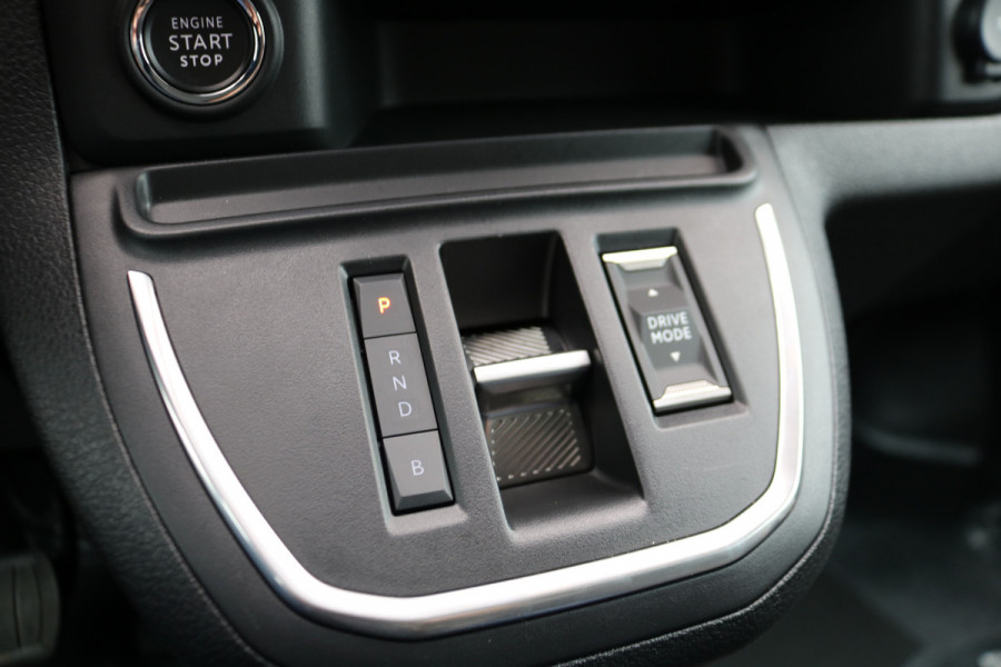 Peugeot e-Expert EV L3 75 kWh Airco Navigatie Trekhaak