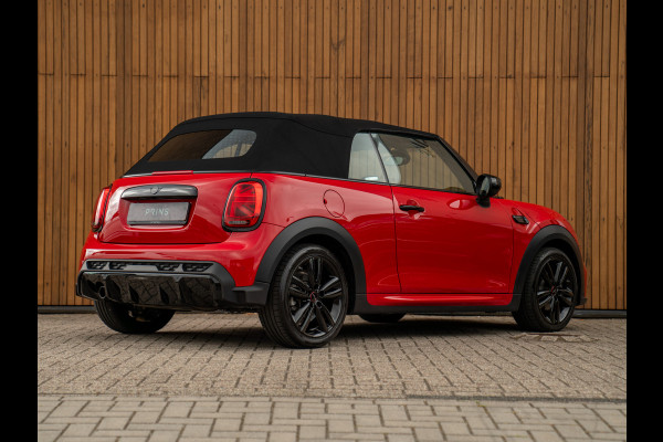 MINI Cabrio 1.5 Cooper Rockingham GT | Alcantara! | JCW Pack | CarPlay | NL-auto