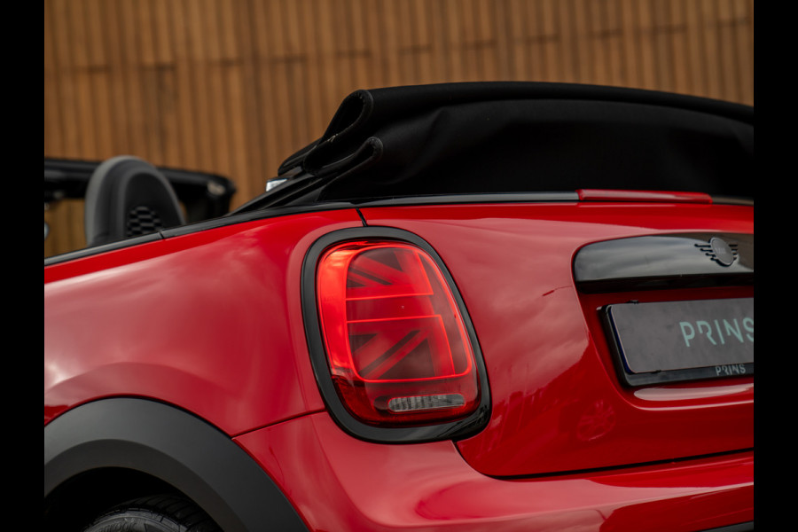 MINI Cabrio 1.5 Cooper Rockingham GT | Alcantara! | JCW Pack | CarPlay | NL-auto
