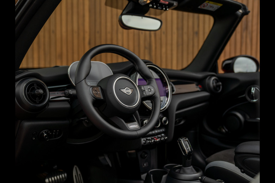 MINI Cabrio 1.5 Cooper Rockingham GT | Alcantara! | JCW Pack | CarPlay | NL-auto