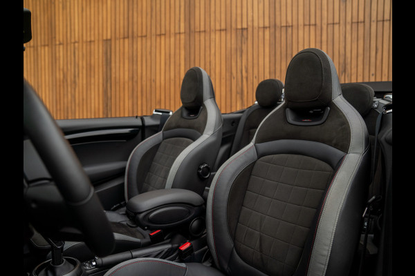 MINI Cabrio 1.5 Cooper Rockingham GT | Alcantara! | JCW Pack | CarPlay | NL-auto