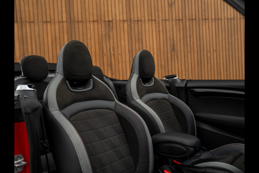 MINI Cabrio 1.5 Cooper Rockingham GT | Alcantara! | JCW Pack | CarPlay | NL-auto