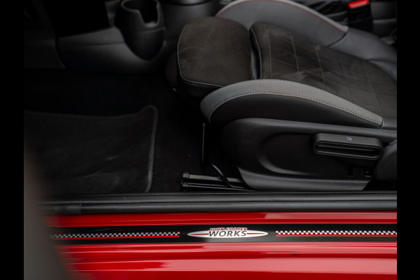 MINI Cabrio 1.5 Cooper Rockingham GT | Alcantara! | JCW Pack | CarPlay | NL-auto
