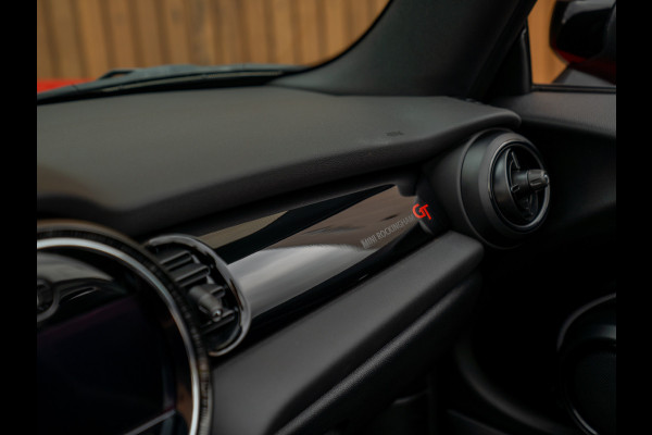 MINI Cabrio 1.5 Cooper Rockingham GT | Alcantara! | JCW Pack | CarPlay | NL-auto