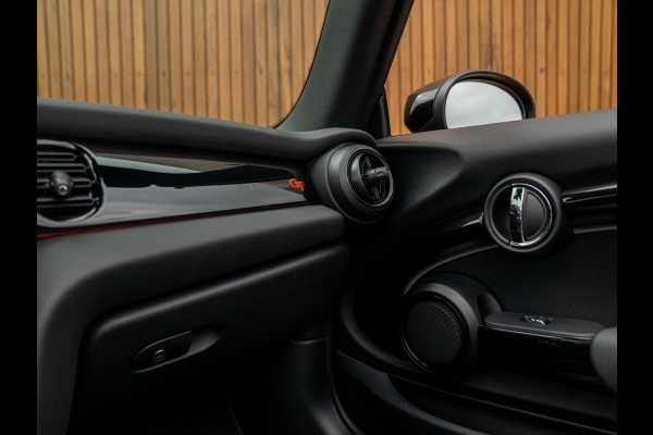 MINI Cabrio 1.5 Cooper Rockingham GT | Alcantara! | JCW Pack | CarPlay | NL-auto