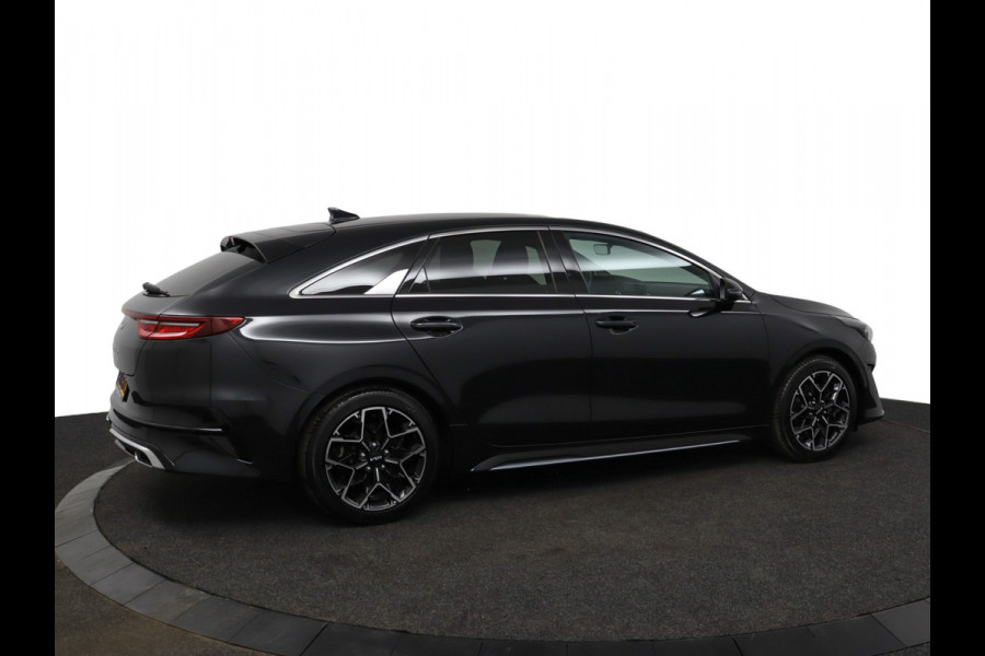Kia ProCeed 1.5 T-GDi GT-Line Automaat - Apple Carplay/Android Auto -  Cruise Control Adaptief - Dodehoekdetectie - Navigatie - Stuur/Stoelverwarming  - Fabrieksgarantie tot 06-2031
