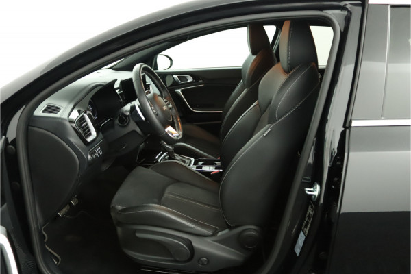 Kia ProCeed 1.5 T-GDi GT-Line Automaat - Apple Carplay/Android Auto -  Cruise Control Adaptief - Dodehoekdetectie - Navigatie - Stuur/Stoelverwarming  - Fabrieksgarantie tot 06-2031