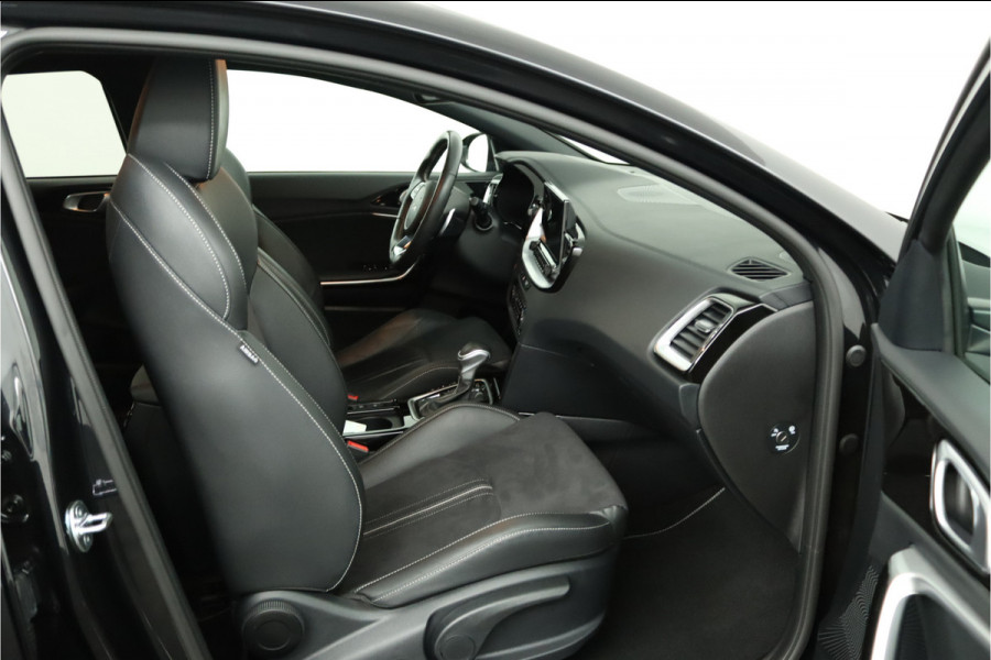 Kia ProCeed 1.5 T-GDi GT-Line Automaat - Apple Carplay/Android Auto -  Cruise Control Adaptief - Dodehoekdetectie - Navigatie - Stuur/Stoelverwarming  - Fabrieksgarantie tot 06-2031
