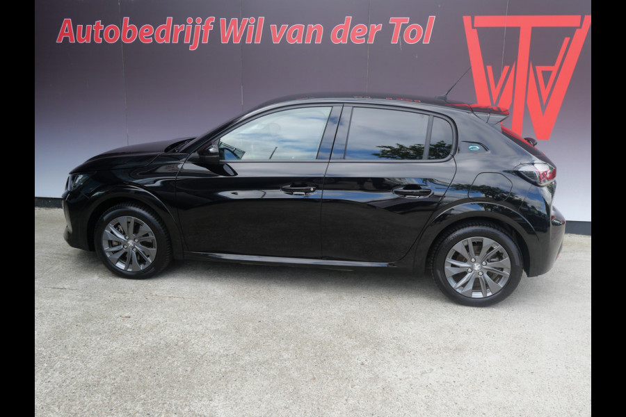 Peugeot e-208 EV ALLURE 50 kWh | LED | HALF-LEER | CRUISE | ALL-SEASON | BTW-AUTO!