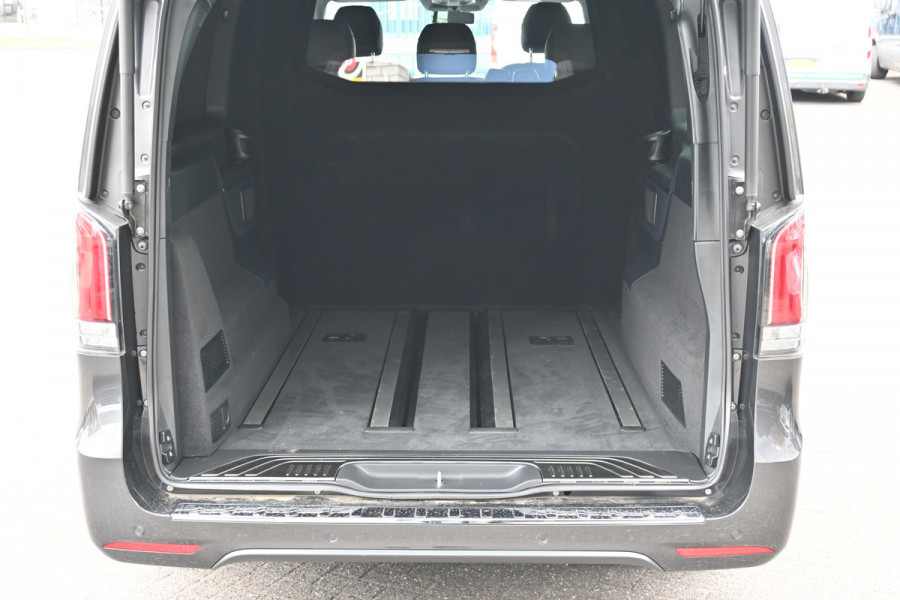 Mercedes-Benz V-Klasse 300d L3 AMG DC Easy pack pakket, Winter pakket