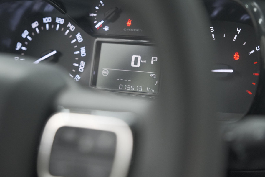 Citroën C3 PureTech 110 EAT6 Max | Apple Carplay | Parkeersensoren | Climate Control | 16 Inch Lichtmetalen Velgen