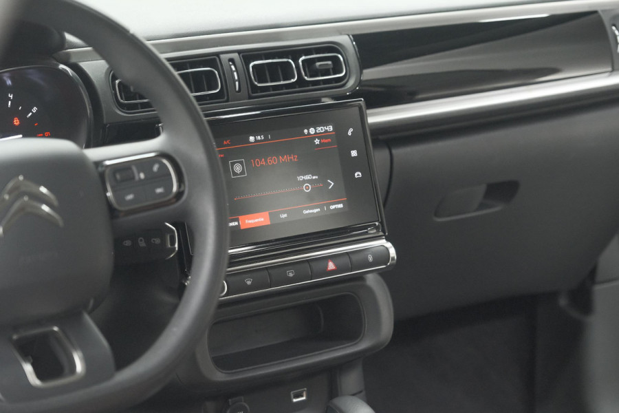 Citroën C3 PureTech 110 EAT6 Max | Apple Carplay | Parkeersensoren | Climate Control | 16 Inch Lichtmetalen Velgen