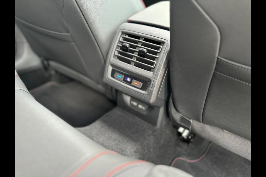 Volkswagen Golf 2.0 TSI GTI Clubsport | Pano | IQ Light | ACC