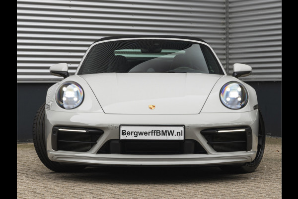 Porsche 911 Cabrio 3.0 Carrera GTS - Sport Design - Stoelventilatie - Bose