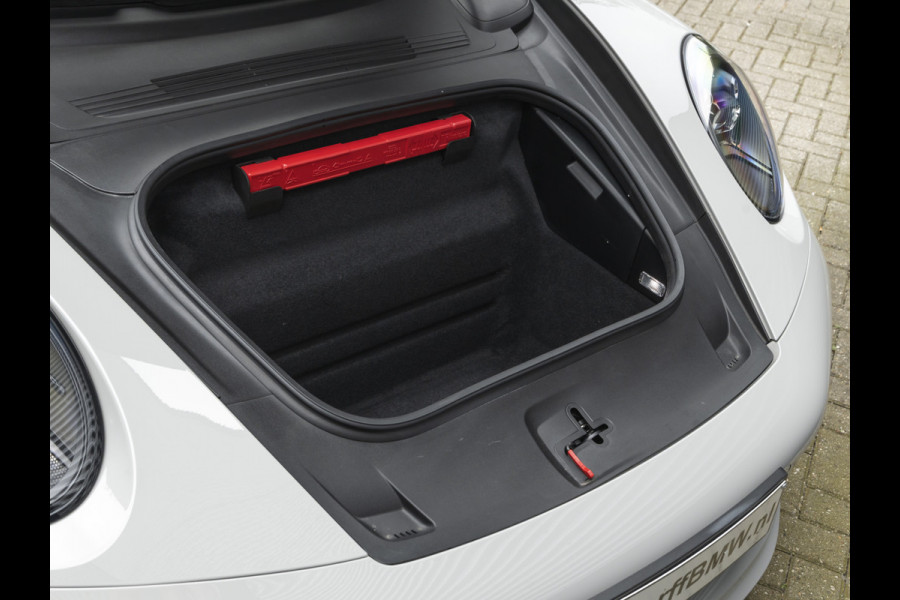 Porsche 911 Cabrio 3.0 Carrera GTS - Sport Design - Stoelventilatie - Bose