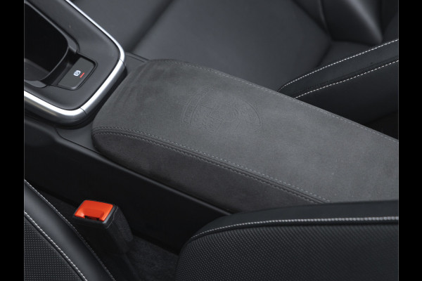 Porsche 911 Cabrio 3.0 Carrera GTS - Sport Design - Stoelventilatie - Bose