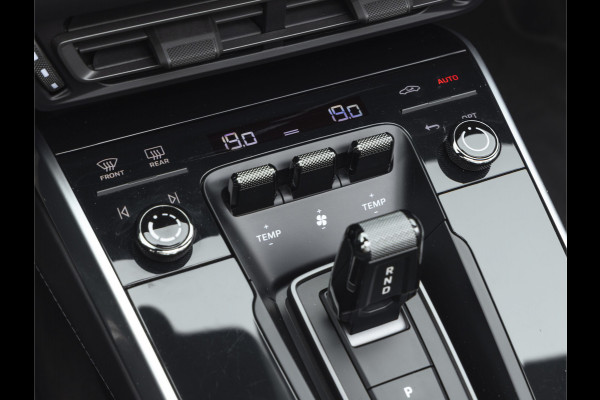 Porsche 911 Cabrio 3.0 Carrera GTS - Sport Design - Stoelventilatie - Bose