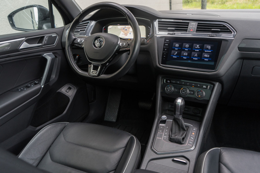 Volkswagen Tiguan Allspace 1.5 TSI Highline / R-line/ Virtual Cockpit/ Adaptive Cruise Control/ Panoramadak/ Trekhaak/ 110kW (150PK)