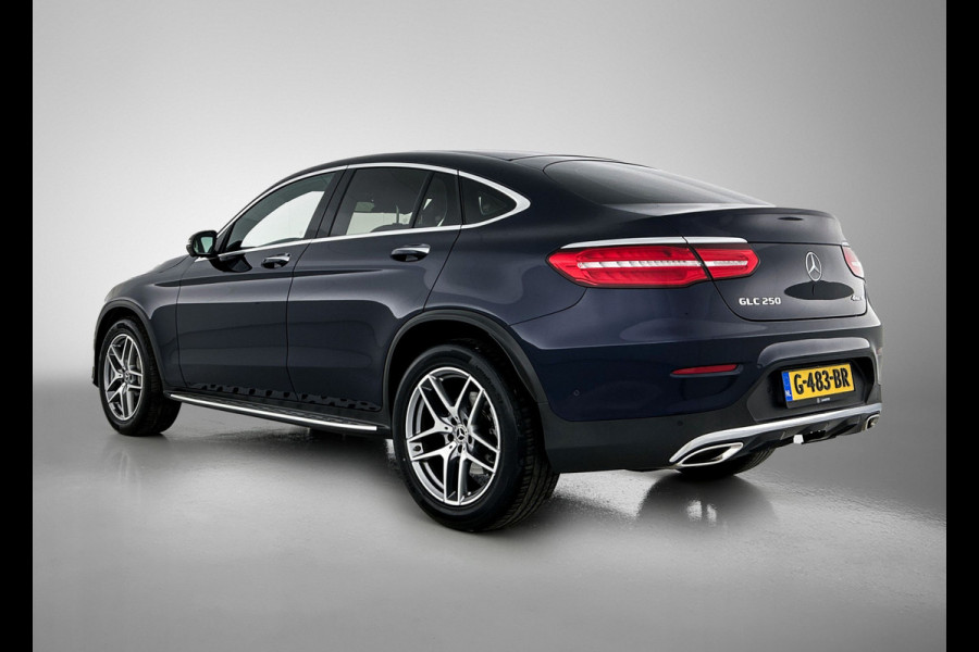 Mercedes-Benz GLC 250 4MATIC Business Solution AMG | Schuif/kanteldak | Treeplanken | 5 spaaks licht metalen velgen | Navigatie Parking support met camera achter | Inclusief 12 Maanden Garantie