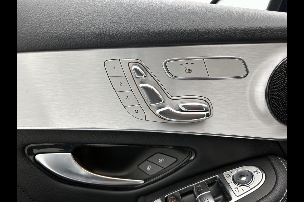 Mercedes-Benz GLC 250 4MATIC Business Solution AMG | Schuif/kanteldak | Treeplanken | 5 spaaks licht metalen velgen | Navigatie Parking support met camera achter | Inclusief 12 Maanden Garantie