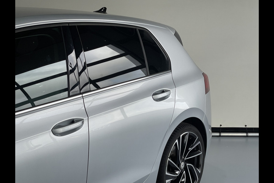 Volkswagen Golf 1.5 eTSI 1 EDITION AUTOM