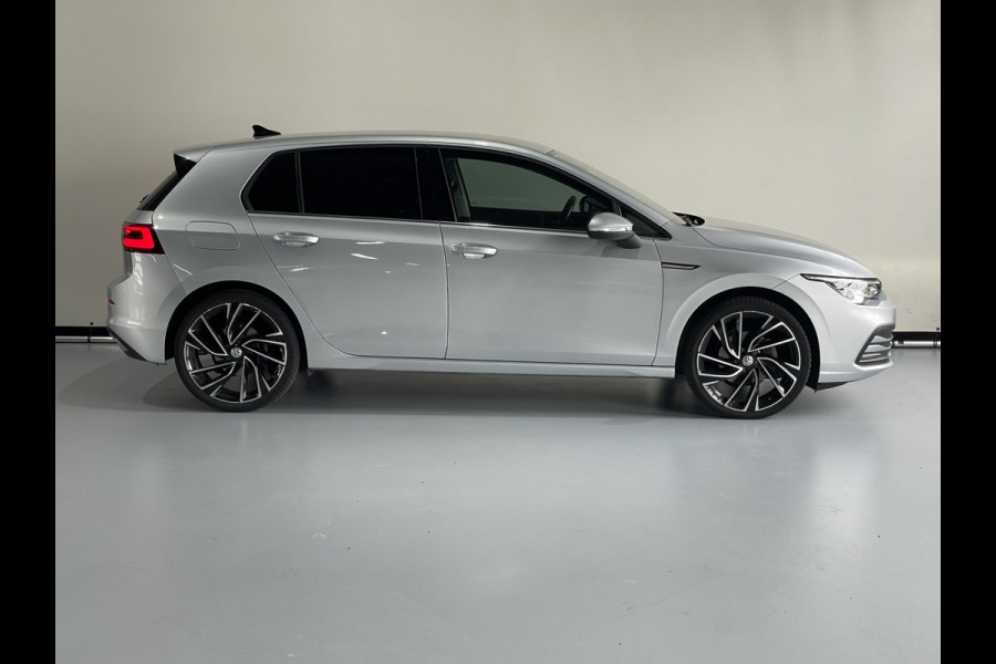 Volkswagen Golf 1.5 eTSI 1 EDITION AUTOM
