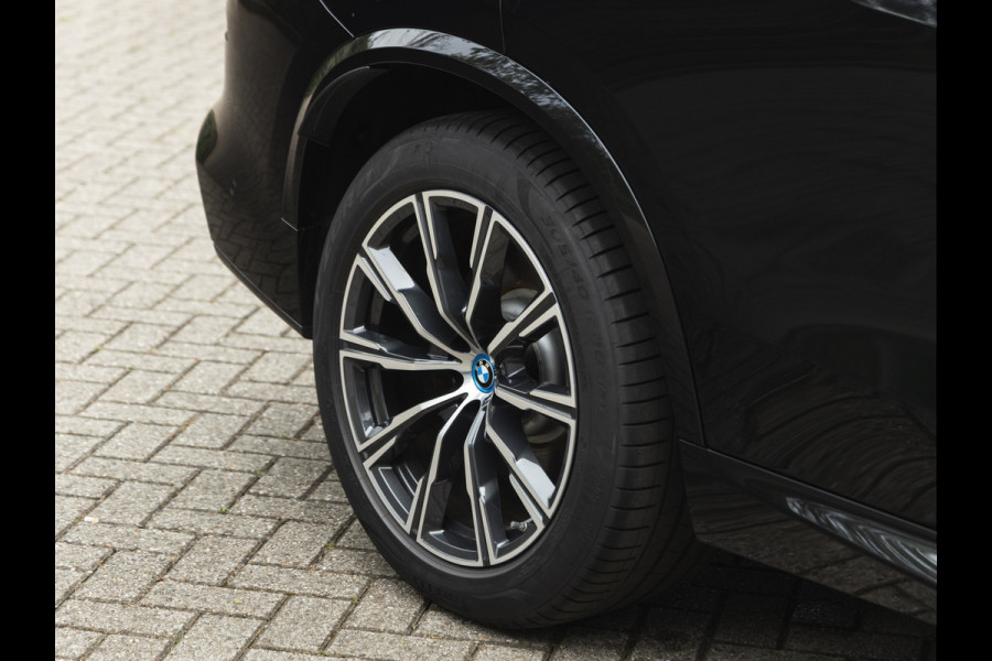 BMW X5 xDrive50e M-Sport - Pano - Trekhaak - Driving Ass Prof - Head-up - Harman Kardon