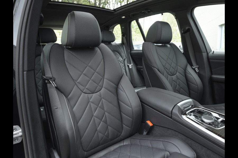 BMW X5 xDrive50e M-Sport - Pano - Trekhaak - Driving Ass Prof - Head-up - Harman Kardon
