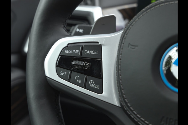 BMW X5 xDrive50e M-Sport - Pano - Trekhaak - Driving Ass Prof - Head-up - Harman Kardon