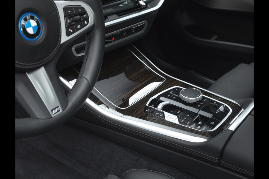 BMW X5 xDrive50e M-Sport - Pano - Trekhaak - Driving Ass Prof - Head-up - Harman Kardon