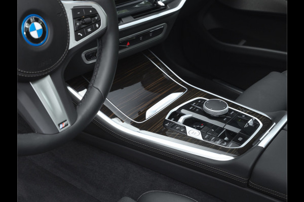 BMW X5 xDrive50e M-Sport - Pano - Trekhaak - Driving Ass Prof - Head-up - Harman Kardon