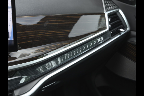 BMW X5 xDrive50e M-Sport - Pano - Trekhaak - Driving Ass Prof - Head-up - Harman Kardon