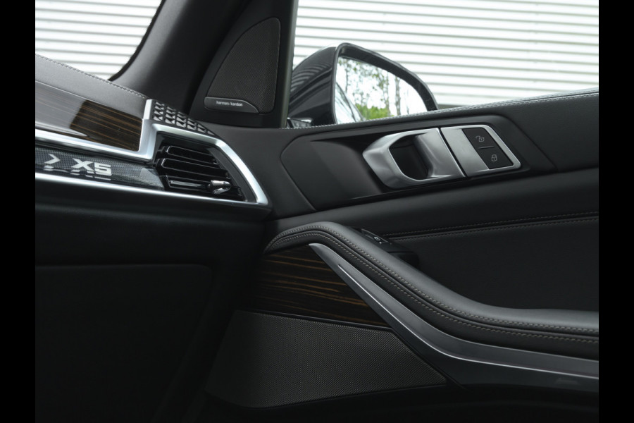 BMW X5 xDrive50e M-Sport - Pano - Trekhaak - Driving Ass Prof - Head-up - Harman Kardon
