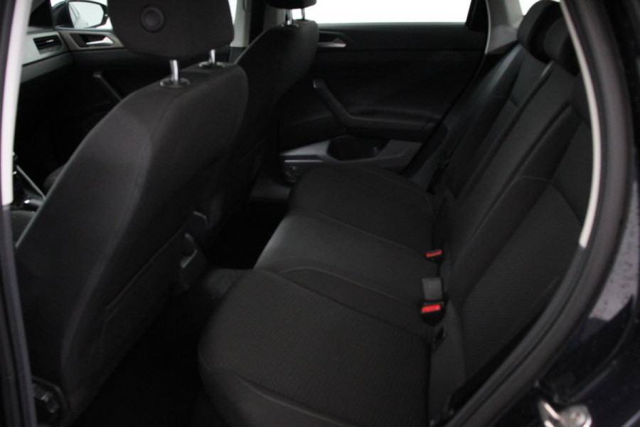 Volkswagen Polo 1.0 MPI Comfortline | DEMO ! | Navigatie | Apple Carplay/Android Auto | Lichtmetalen velgen | Cruise Control