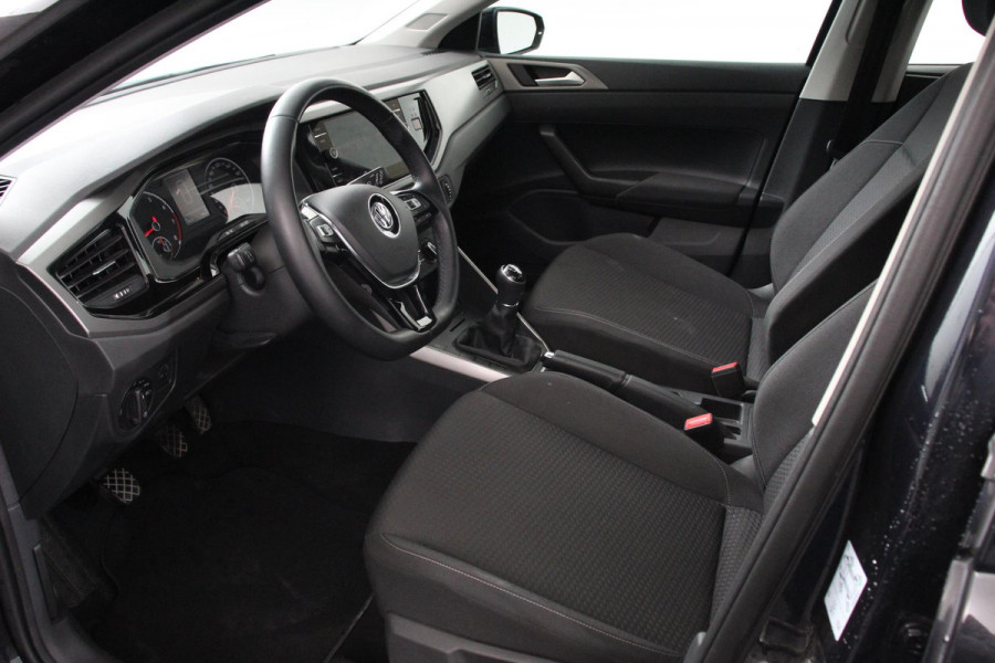 Volkswagen Polo 1.0 MPI Comfortline | DEMO ! | Navigatie | Apple Carplay/Android Auto | Lichtmetalen velgen | Cruise Control