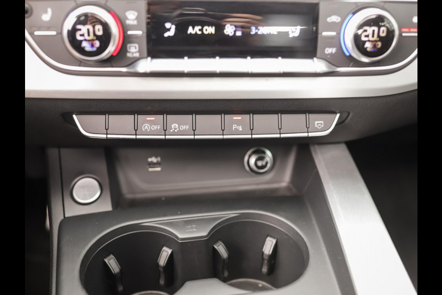 Audi A4 Avant 1.4 TFSI Sport S line black edition | Keyless | Pano | Camera | Stoelverw.