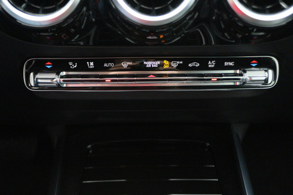 Mercedes-Benz B-Klasse 180 Launch Edition