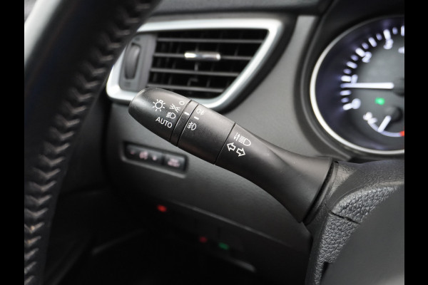 Nissan QASHQAI 116pk Tekna+ Aut. Bose Pano.dak Leer+Elektr.+Mem-Stoel 360Camera Keyless ZwarteHemel Lane-dep. Parkeerhulp Navi Usb Elek.Stoelen Bordherk. Verw.Voorruit Led Stoelverw. Bluetooth Isofix Led Regensensor Aut.Verlichting Ecc Mistlampen 19''LM Dealer Onderhouden € 38.500,- nieuw