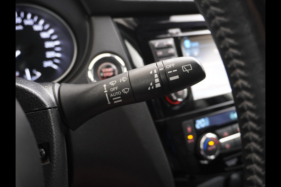 Nissan QASHQAI 116pk Tekna+ Aut. Bose Pano.dak Leer+Elektr.+Mem-Stoel 360Camera Keyless ZwarteHemel Lane-dep. Parkeerhulp Navi Usb Elek.Stoelen Bordherk. Verw.Voorruit Led Stoelverw. Bluetooth Isofix Led Regensensor Aut.Verlichting Ecc Mistlampen 19''LM Dealer Onderhouden € 38.500,- nieuw