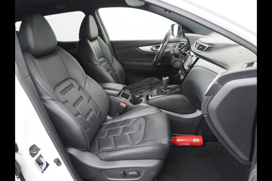 Nissan QASHQAI 116pk Tekna+ Aut. Bose Pano.dak Leer+Elektr.+Mem-Stoel 360Camera Keyless ZwarteHemel Lane-dep. Parkeerhulp Navi Usb Elek.Stoelen Bordherk. Verw.Voorruit Led Stoelverw. Bluetooth Isofix Led Regensensor Aut.Verlichting Ecc Mistlampen 19''LM Dealer Onderhouden € 38.500,- nieuw