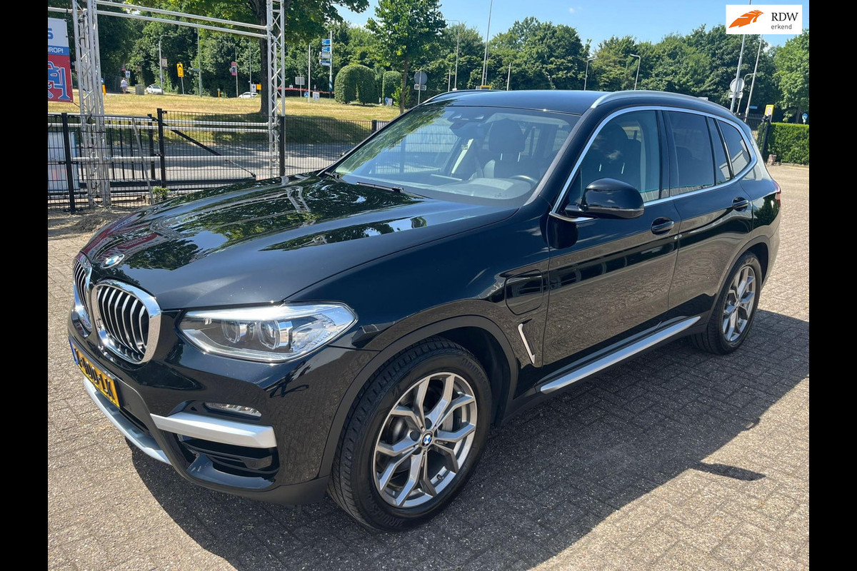 BMW X3 XDrive30e xLine Plug in Hybrid 293pk - Trekhaak BMW X3 XDrive30e xLine Plug in Hybrid 293pk - Trekhaak