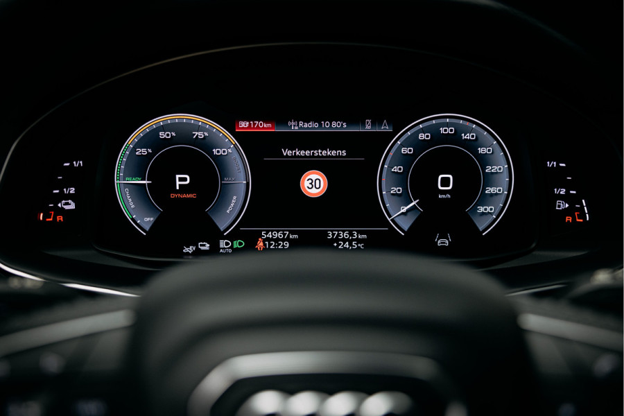 Audi Q8 55 TFSI e quattro Pro Line Advanced Volle Q8 Met RSQ8 optic 23"