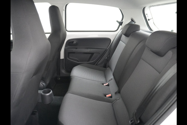 Škoda Citigo 1.0 CNG Bifuel Airco CruiseControl 5drs Bluetooth Isofix Greentech Led Aardgas Elek.Ramen Aut.Verlichting Start/Stop DealerOnderhouden Ambition NL-auto! Kosten per 100 km: CNG is goedkoop – bij een prijs van €1,20 per kg kost 100 km slechts €3,60 - €4,20  Belasting slechts 36 euro per maand!!