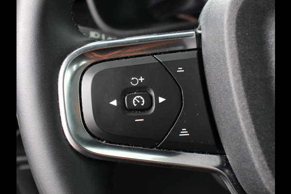 Volvo C40 Single Motor Plus 69 kWh | Panoramadak | Navigatie | Camera | Climate Control | Adaptive Cruise Control | Keyless entry&go