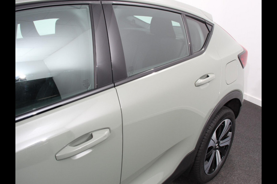 Volvo C40 Single Motor Plus 69 kWh | Panoramadak | Navigatie | Camera | Climate Control | Adaptive Cruise Control | Keyless entry&go