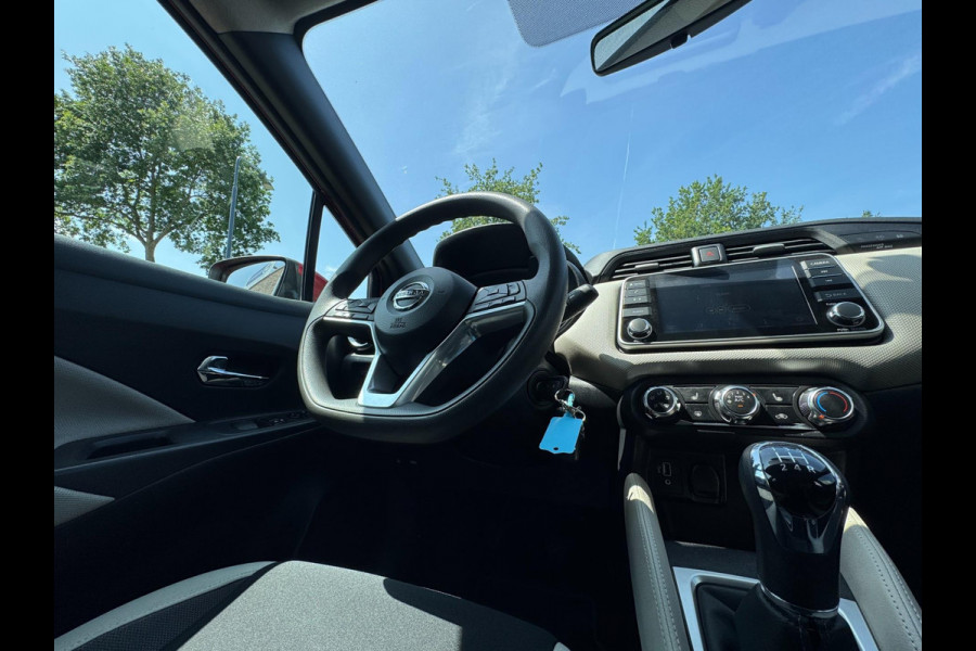 Nissan Micra 1.0 IG-T Acenta TREKHAAK / CAMERA / CARPLAY / 4-SEIZ. BAND / STOELVERW. / ZEER NETJES