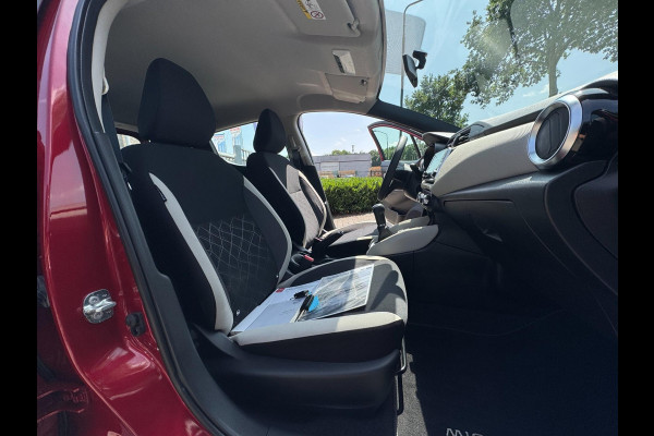 Nissan Micra 1.0 IG-T Acenta TREKHAAK / CAMERA / CARPLAY / 4-SEIZ. BAND / STOELVERW. / ZEER NETJES