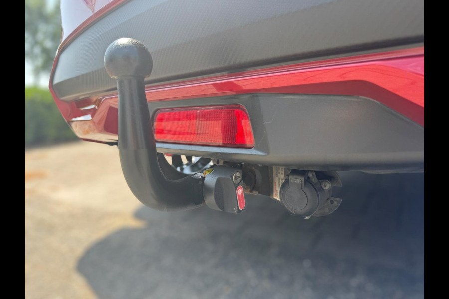 Nissan Micra 1.0 IG-T Acenta TREKHAAK / CAMERA / CARPLAY / 4-SEIZ. BAND / STOELVERW. / ZEER NETJES